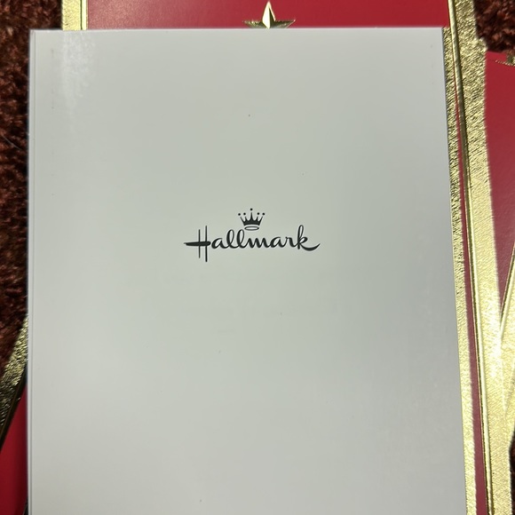 Brand new Hallmark Christmas cards - Picture 3 of 4